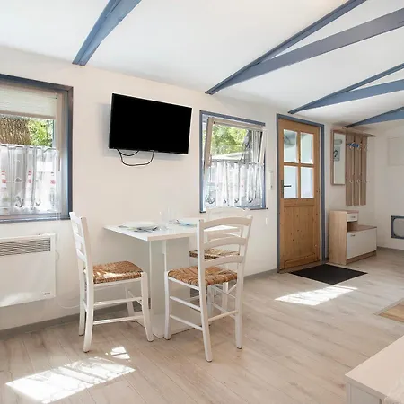 Netzboden, Bgl 28 منتزه العطل